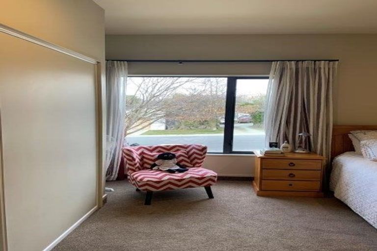 Photo of property in 74 Bills Way, Wanaka, 9305