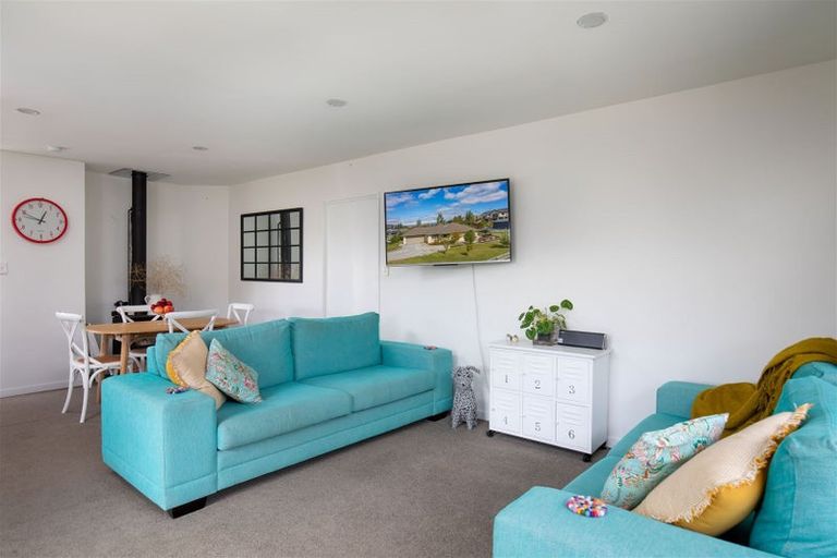 Photo of property in 17 Missy Crescent, Mount Pisa, Cromwell, 9383