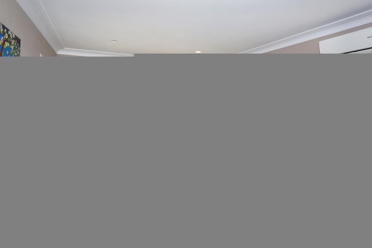 Photo of property in 74 Wellington Street, Pukekohe, 2120