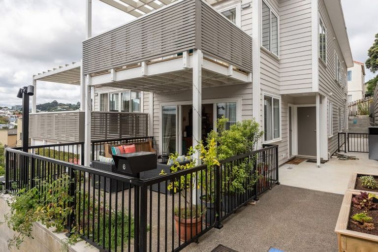Photo of property in 6/239 Adelaide Road, Newtown, Wellington, 6021