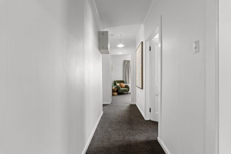 Photo of property in 29 Parris Street, Waitara, 4320