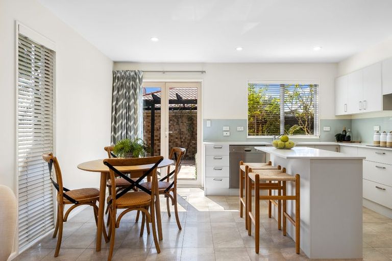 Photo of property in 2/25a Strickland Street, Sydenham, Christchurch, 8023