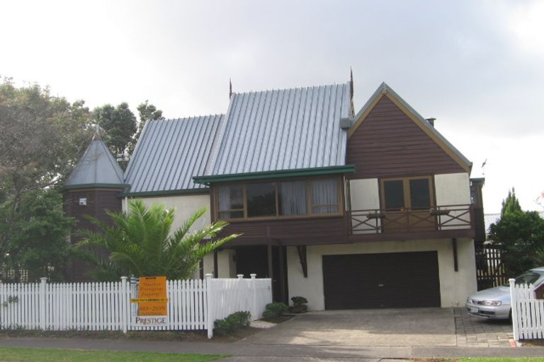 Photo of property in 143 Porritt Avenue, Chatswood, Auckland, 0626