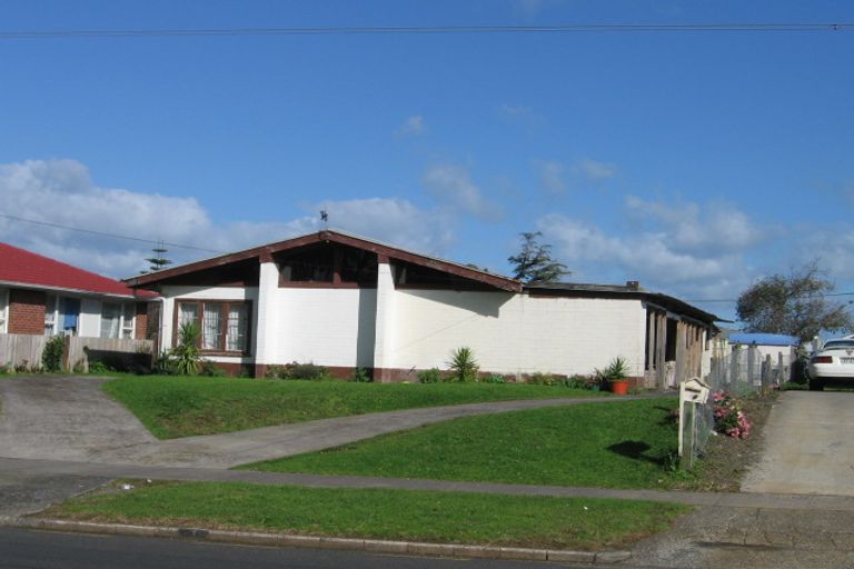 Photo of property in 227 Bairds Road, Otara, Auckland, 2023