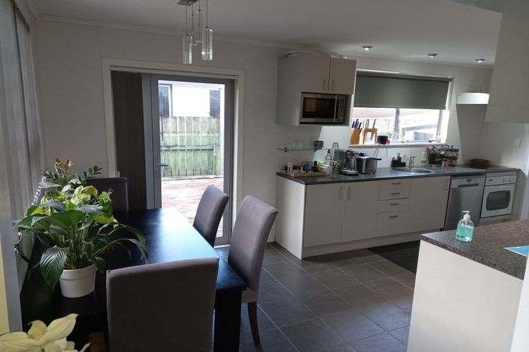 Photo of property in 1 Topeka Grove, Totara Park, Upper Hutt, 5018