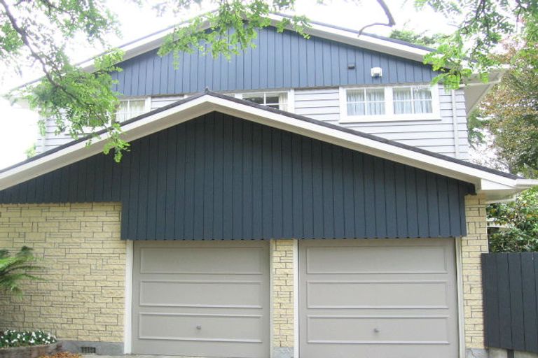 Photo of property in 1 Blundell Way, Heretaunga, Upper Hutt, 5018