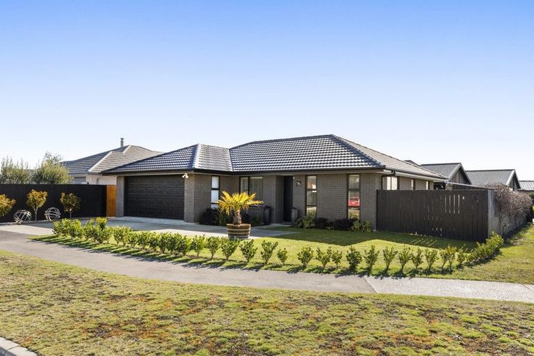 Photo of property in 165 Georgina Street, Marshland, Christchurch, 8083