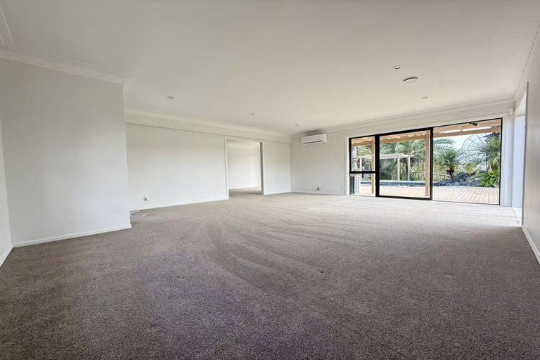 Photo of property in 322 Point View Drive, Dannemora, Auckland, 2016