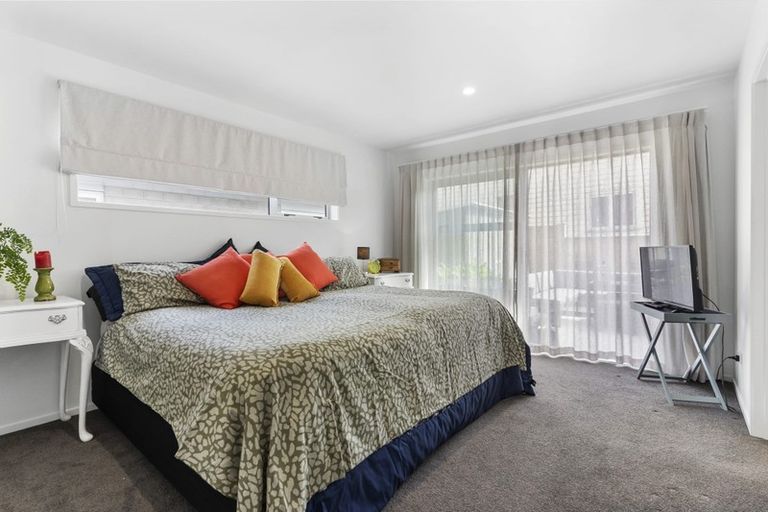 Photo of property in 116a Queen Street, Waiuku, 2123