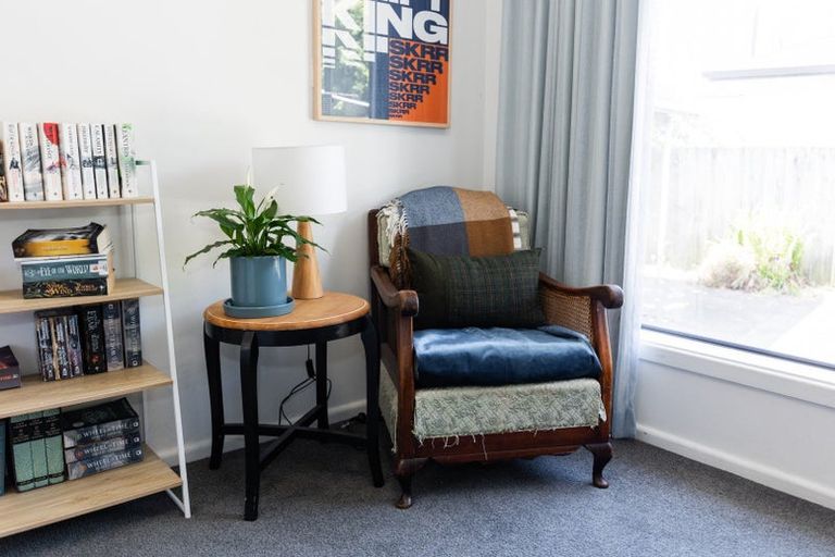 Photo of property in 6 Gladson Avenue, Sockburn, Christchurch, 8042