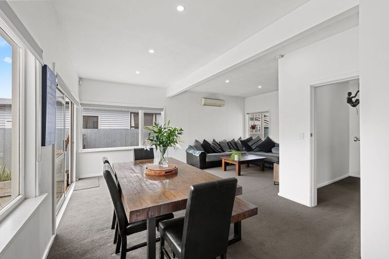 Photo of property in 49 Wychbury Street, Spreydon, Christchurch, 8024