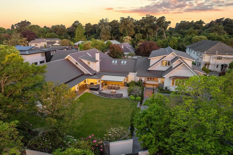 Photo of property in 75 Totara Street, Fendalton, Christchurch, 8041