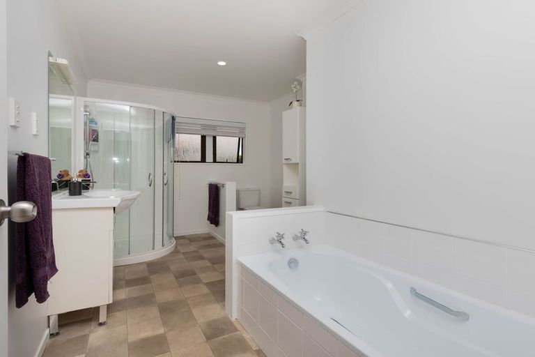 Photo of property in 83 Main South Road, Karoro, Greymouth, 7805