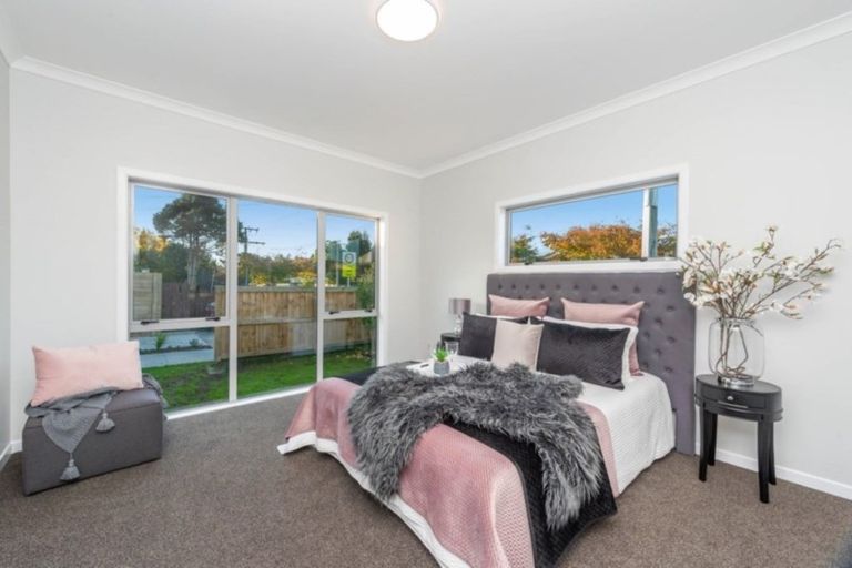 Photo of property in 1 Morris Road, Hillcrest, Hamilton, 3216