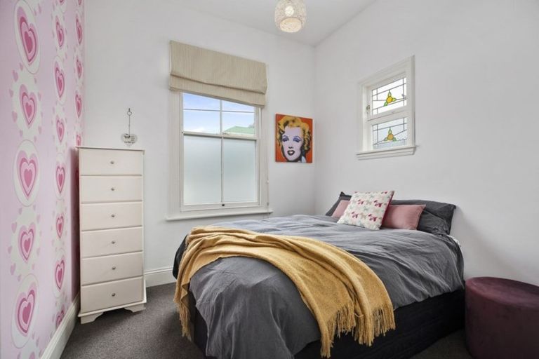 Photo of property in 18 Bidwill Street, Mount Cook, Wellington, 6021