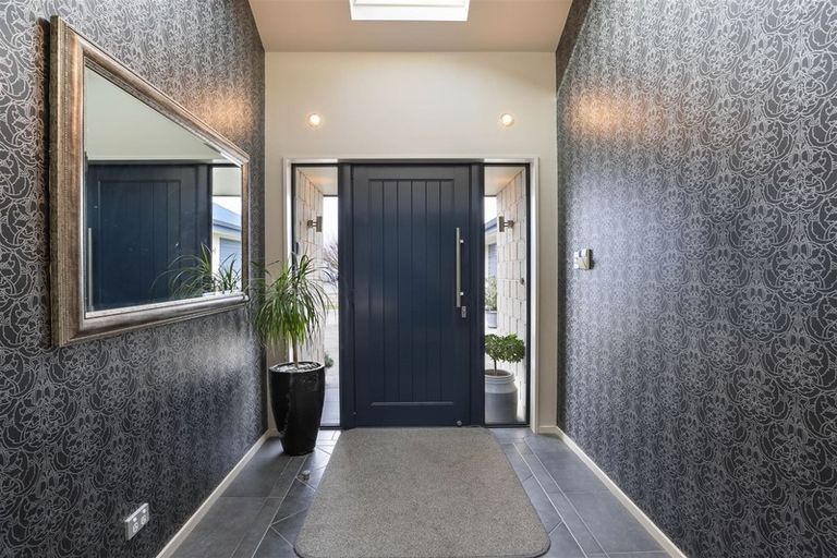 Photo of property in 22 Anne Street, Tinwald, Ashburton, 7700