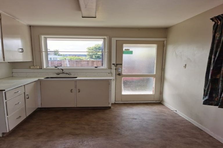 Photo of property in 1/8 Bowen Street, Upper Riccarton, Christchurch, 8041