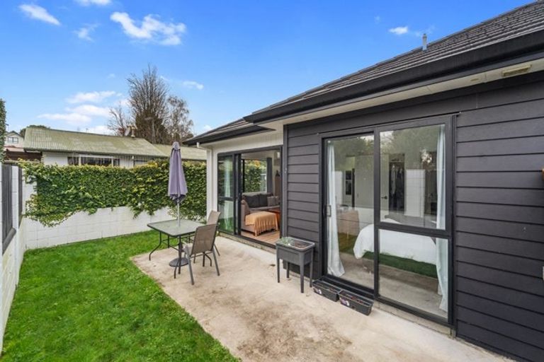 Photo of property in 4/5 Camden Place, Pukete, Hamilton, 3200