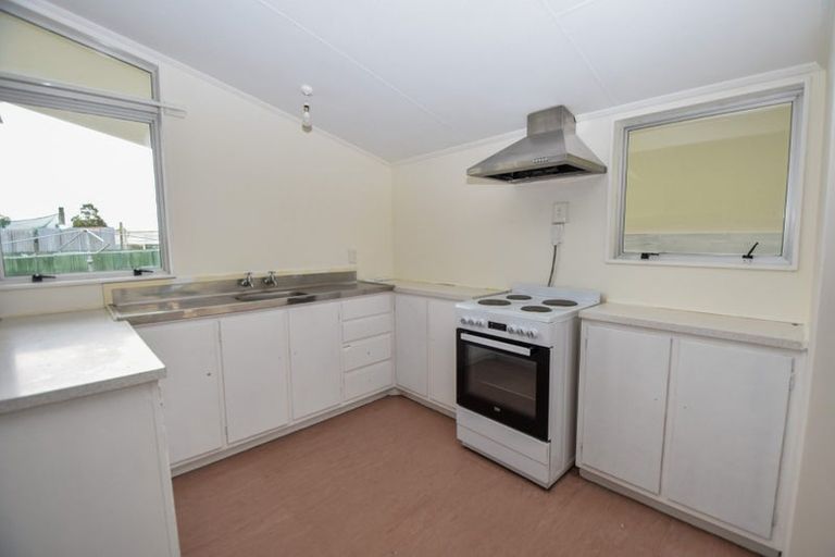 Photo of property in 28 Manchester Street, Solway, Masterton, 5810