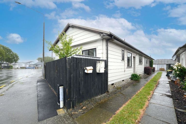 Photo of property in 1/34 Whitmore Street, Edgeware, Christchurch, 8013