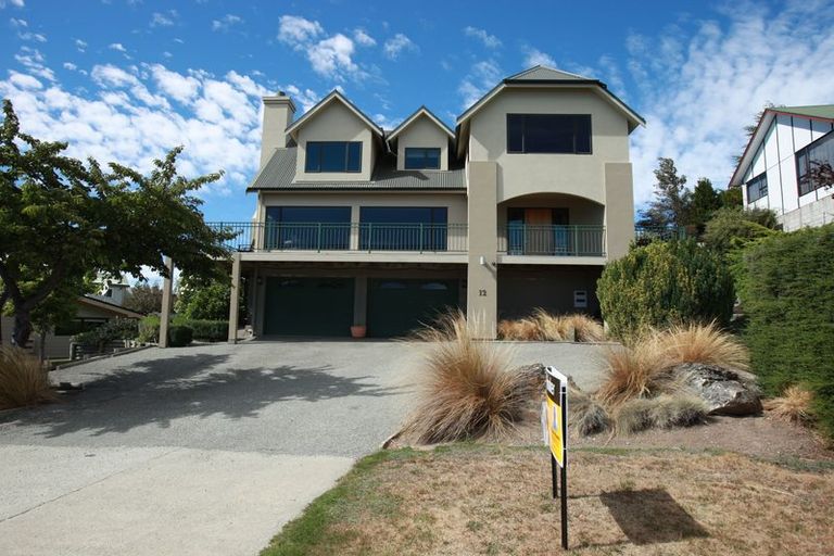 Photo of property in 12 Hamilton Drive, Lake Tekapo, 7999