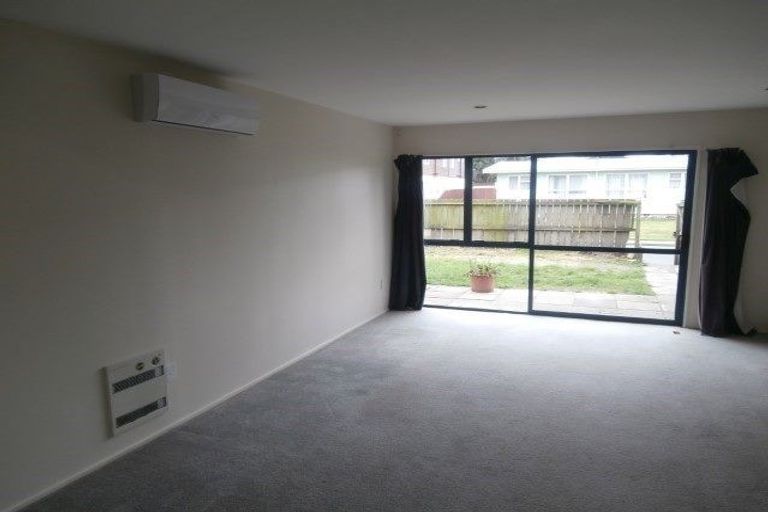 Photo of property in 2/66 Clare Road, St Albans, Christchurch, 8014