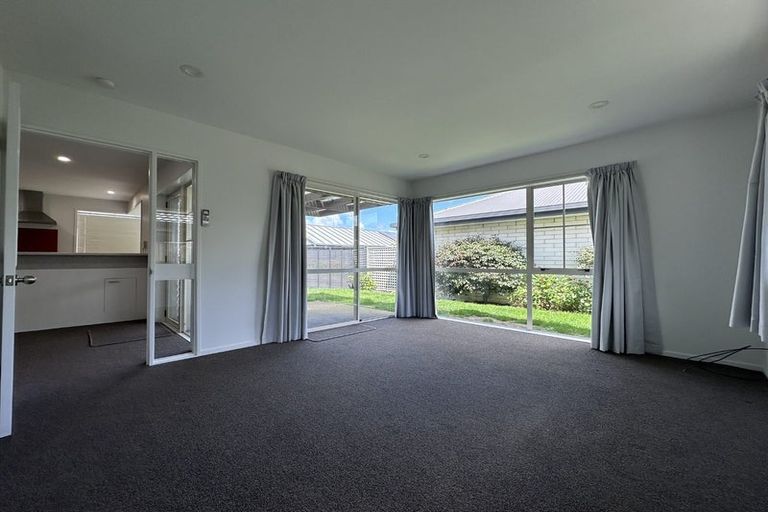 Photo of property in 52b Matipo Street, Riccarton, Christchurch, 8041