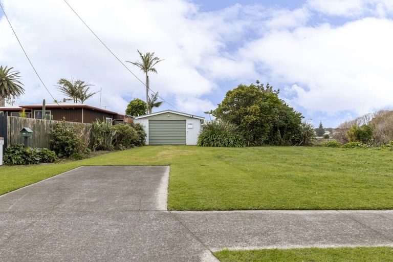 Photo of property in 116 Centennial Avenue, Waitara, 4320