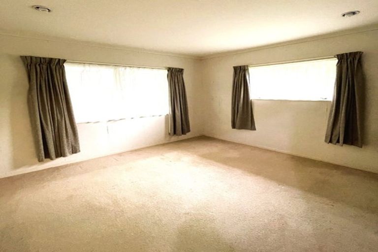 Photo of property in 23 Bronte Place, Somerville, Auckland, 2014