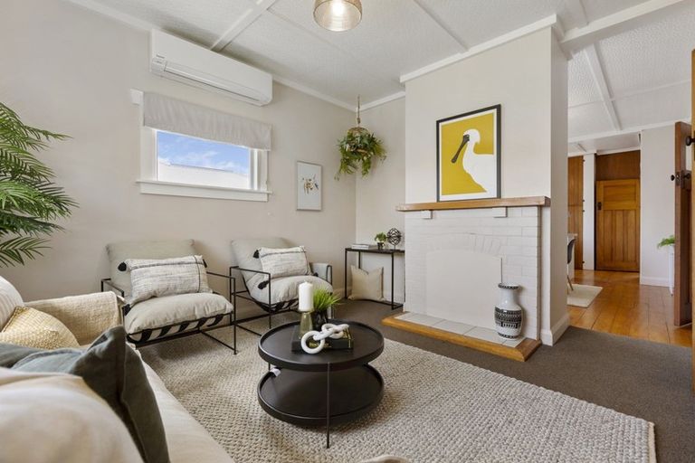 Photo of property in 22 Ngaio Street, Strandon, New Plymouth, 4312