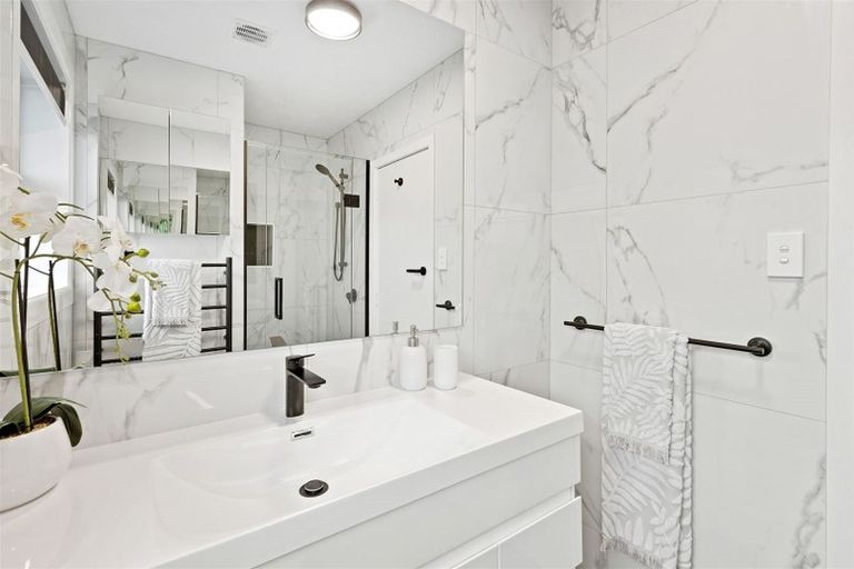 Photo of property in 116 Effingham Street, North New Brighton, Christchurch, 8083