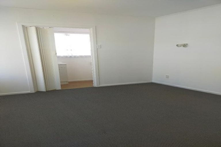 Photo of property in 97 Mcleod Road, Te Atatu South, Auckland, 0610