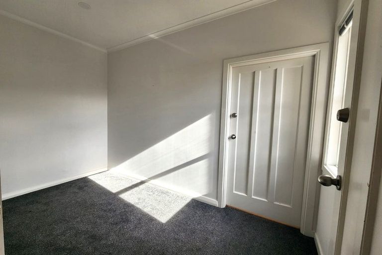 Photo of property in 554c Swanson Road, Ranui, Auckland, 0612