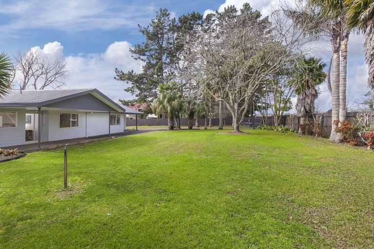 Photo of property in 826 Kahikatea Flat Road, Waitoki, Kaukapakapa, 0871