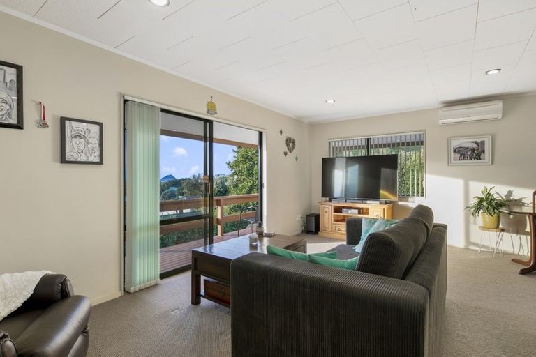 Photo of property in 8a Pelorus Street, Welcome Bay, Tauranga, 3112