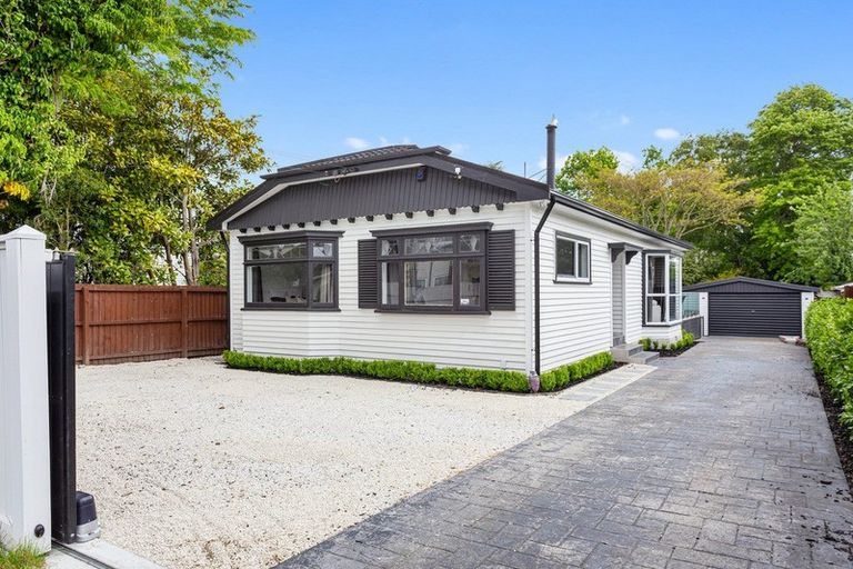 Photo of property in 27 Condell Avenue, Papanui, Christchurch, 8053