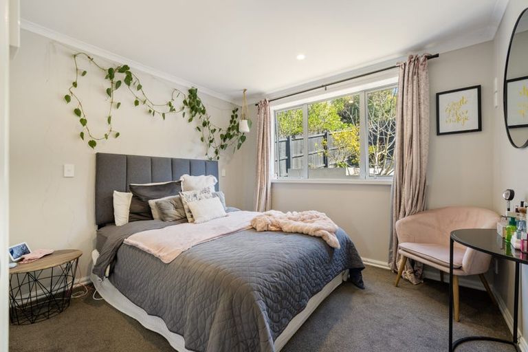 Photo of property in 170 Mount Pleasant Road, Mount Pleasant, Christchurch, 8081