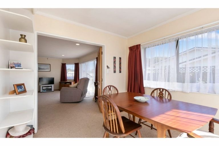 Photo of property in 24a Trafalgar Street, Waiwhetu, Lower Hutt, 5010