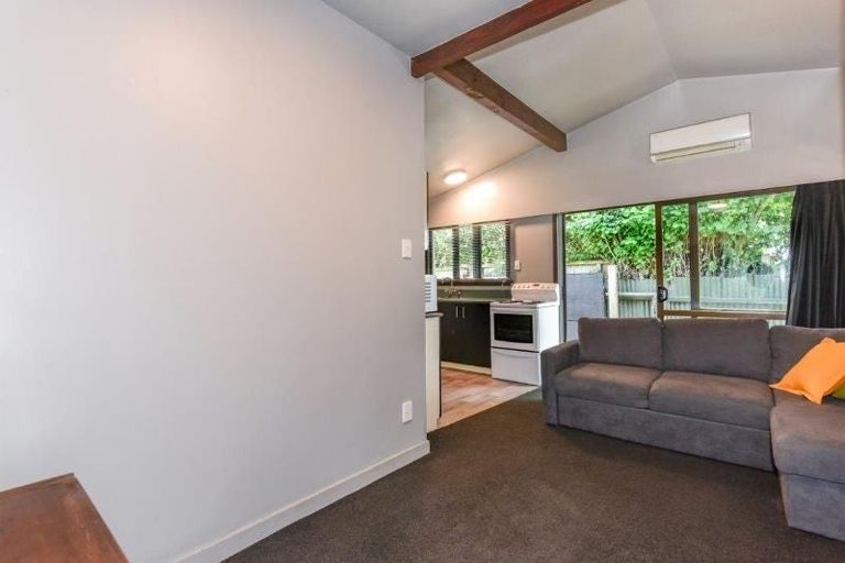 Photo of property in 2/527 Cashel Street, Linwood, Christchurch, 8011