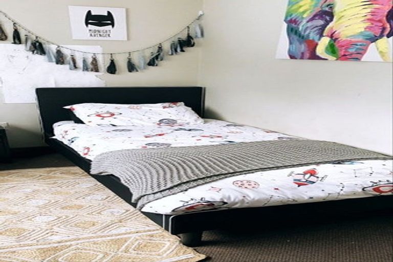 Photo of property in 212 Kaikorai Valley Road, Bradford, Dunedin, 9011