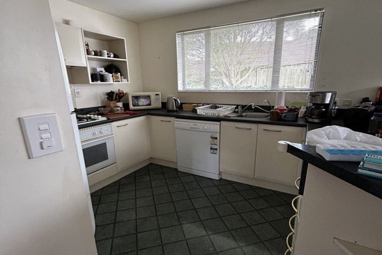 Photo of property in 2/53 Amohia Street, Paraparaumu, 5032