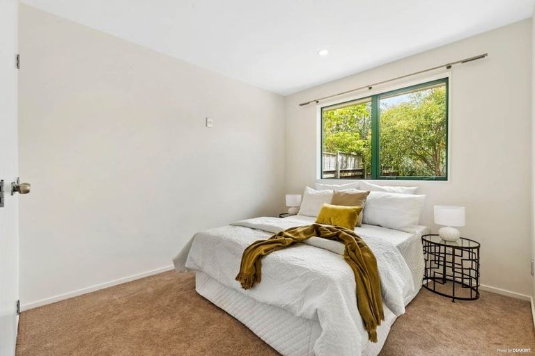 Photo of property in 46 Sylvia Road, Hillcrest, Auckland, 0627