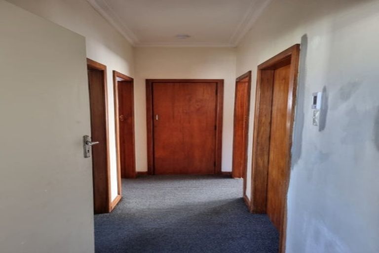 Photo of property in 217 Mayfair Avenue, Mayfair, Hastings, 4122