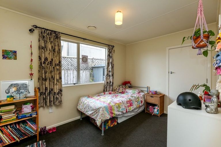 Photo of property in 112a Wairau Road, Oakura, 4314