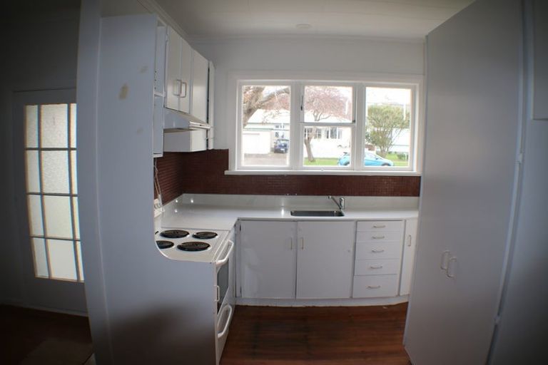 Photo of property in 9 Athlone Crescent, Boulcott, Lower Hutt, 5011