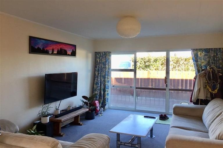 Photo of property in 2/17 Cambria Street, The Wood, Nelson, 7010