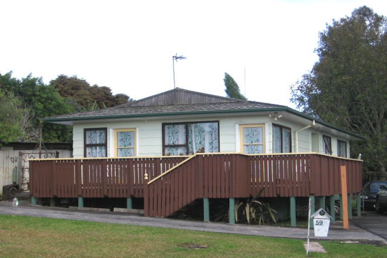 Photo of property in 59 Larissa Avenue, Henderson, Auckland, 0610