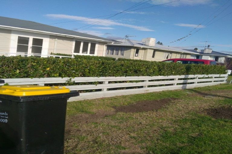 Photo of property in 53a Queen Road, Bellevue, Tauranga, 3110
