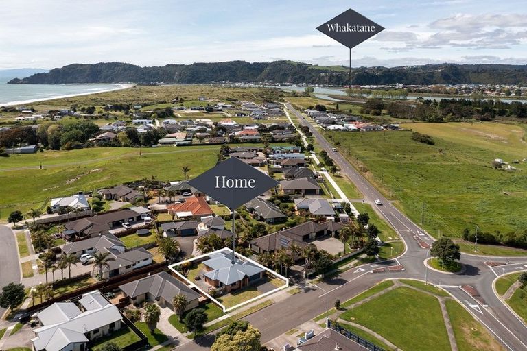 Photo of property in 6 Ohuirehe Road, Coastlands, Whakatane, 3120