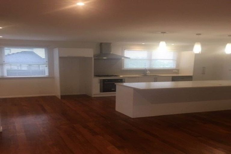 Photo of property in 49 Toroa Street, Torbay, Auckland, 0630